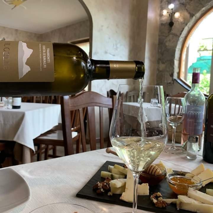 Il Raduno Villa Tramonti Luaran gambar